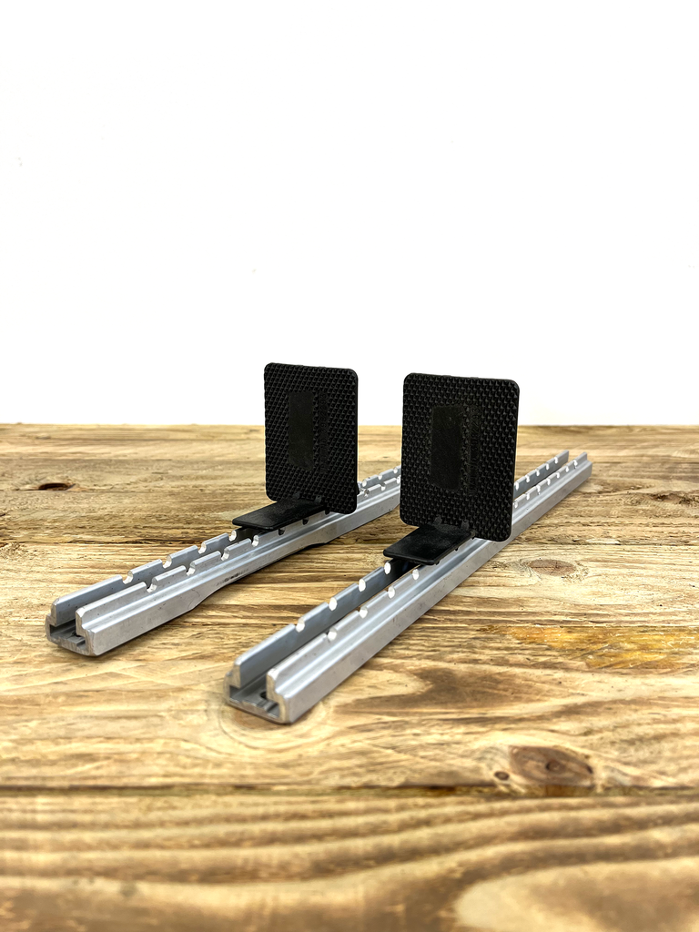 15&quot; Yakima footrests (pair)
