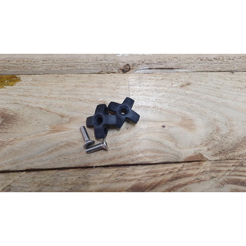 Pack of 2 star fittings with stainless bolts